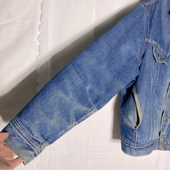 Vintage Blue Bay Distressed Blanket Lined Denim Trucker Jacket Blue Denim Jacket - Picture 13 of 16